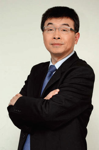 邱   毅